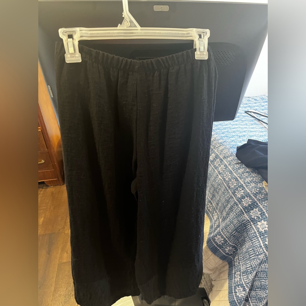 Kiyo ultra wide-leg barrel fit linen/gauze effect pants. Size: xs. Worn once. - Picture 3 of 6
